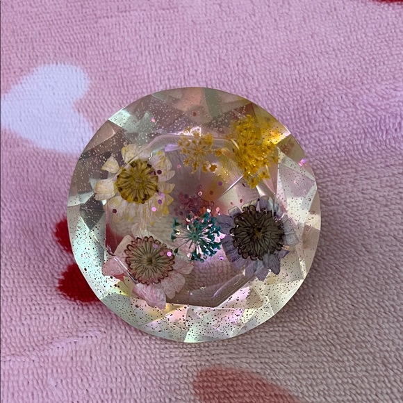 Colorful Resin Paperweights Set - Picture 2 of 9